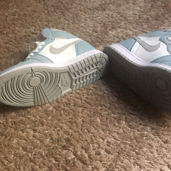 Jordan 1s OG high - Picture 4 of 6